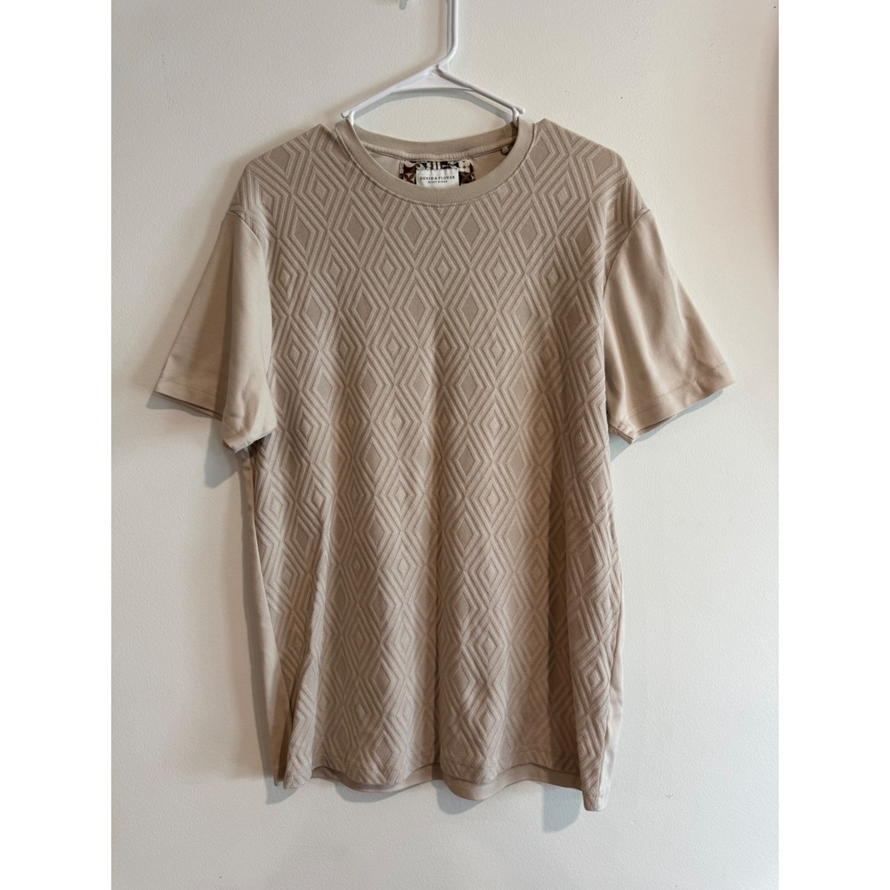 Denim & Flower Ricky Singh T-Shirt Mens L Tan Textured Diamond Quilted Front